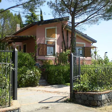 فيلة Monte Ilice